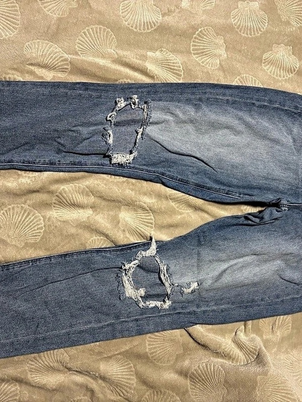 American Eagle Jegging Distressed Blue Jeans Waist 8
